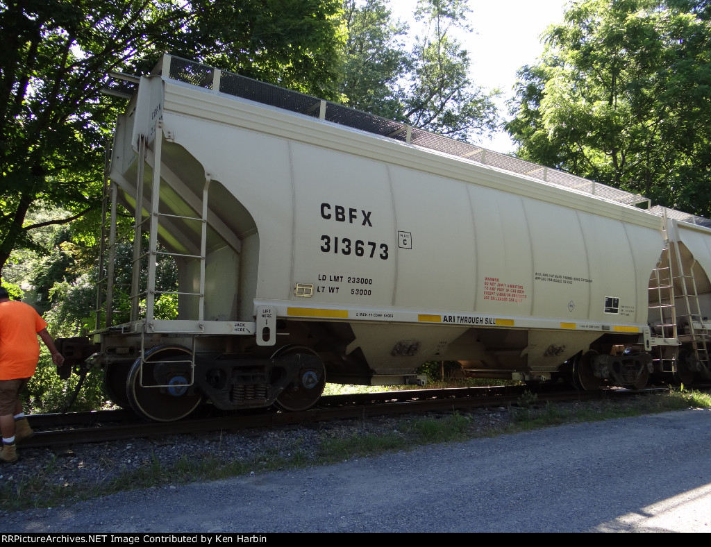 Derailed CBFX 313673